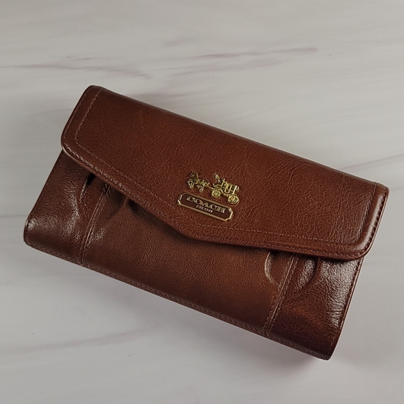 Coach Handbags - Coach Madison check wallet
